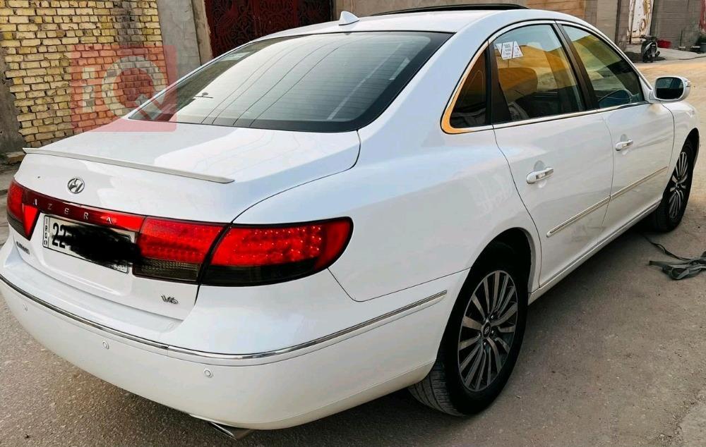 هيونداي أزيرا